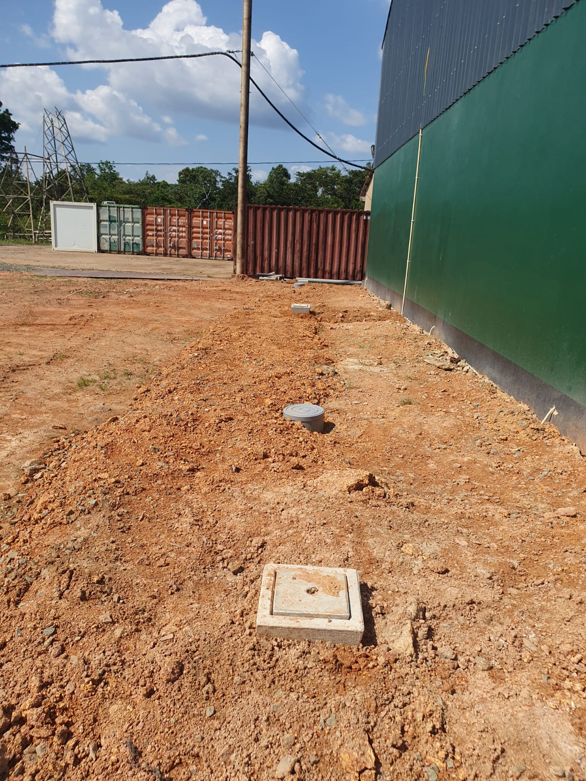 Aarding project new warehouse SPCS Afobaka13